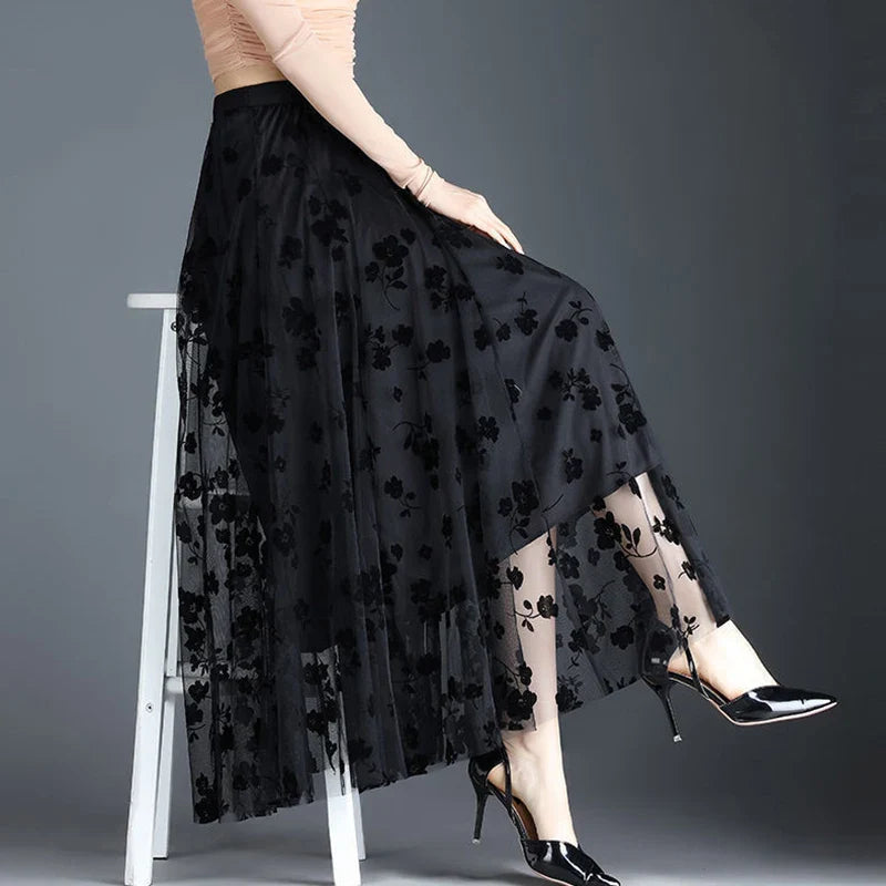 Odette | Eleganter Midirock aus Tüll mit raffinierten Blumen