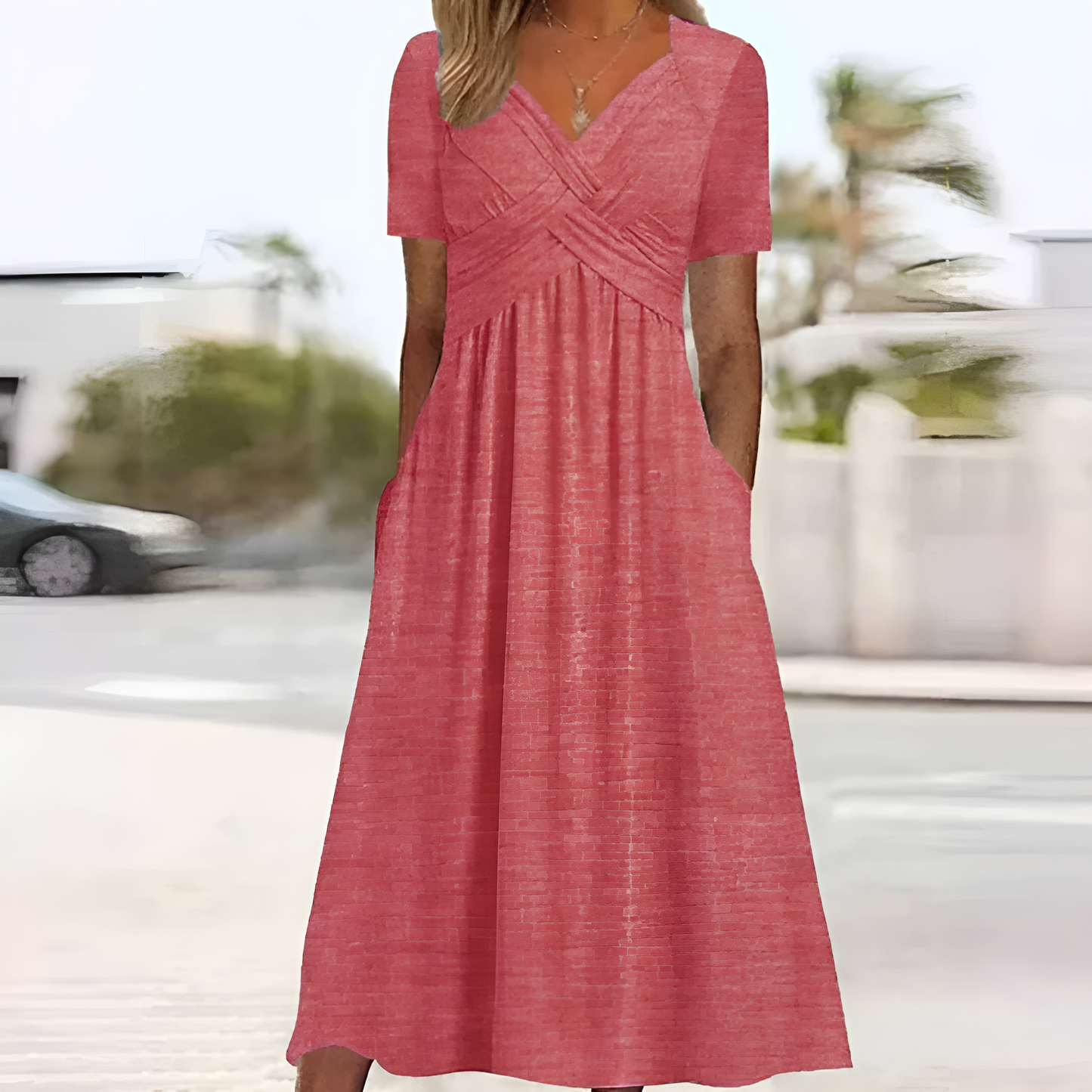 Rosella – Elegant and flattering dress