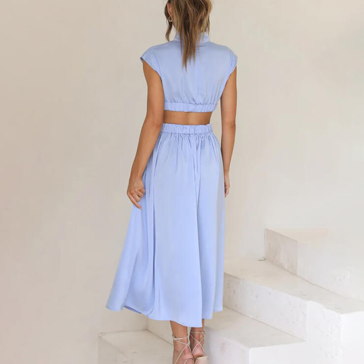 Emilia – Elegantes Kleid mit hohem Ausschnitt