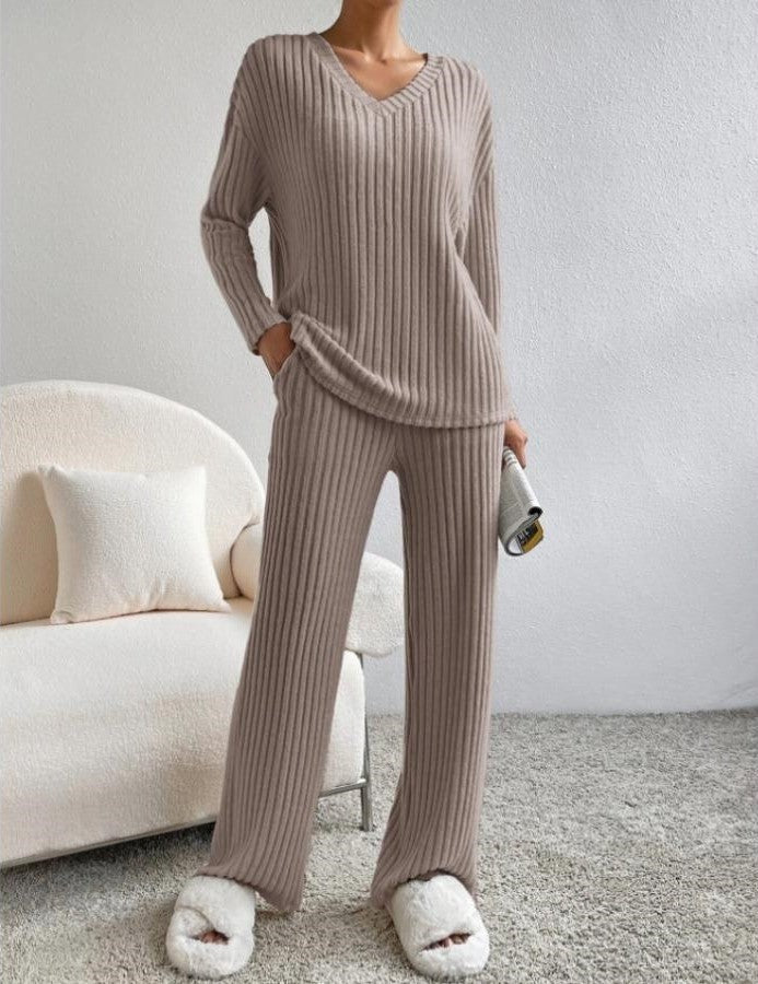 Lucie® – Strickhose und Pullover für Damen