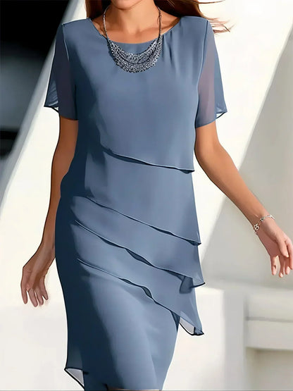 Eva – Elegantes Kleid mit Lagen