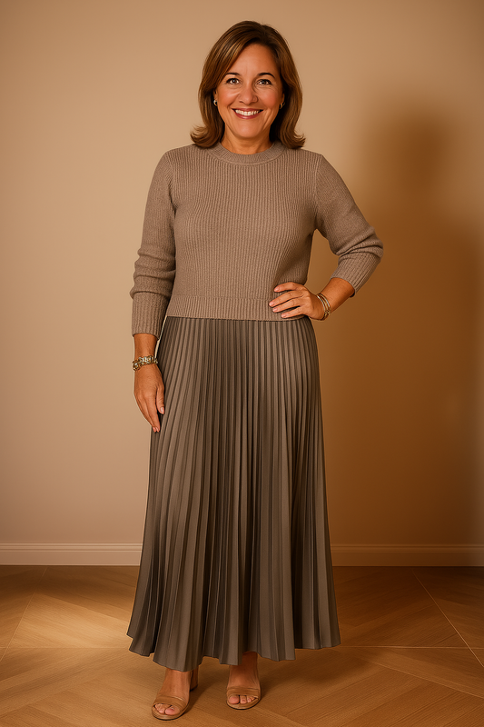 Claire – Elegant 2-in-1 sweater dress