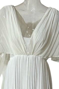 Consuelo – Klassisches Faltenkleid