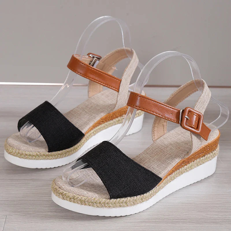 Julia | Keilsandalen