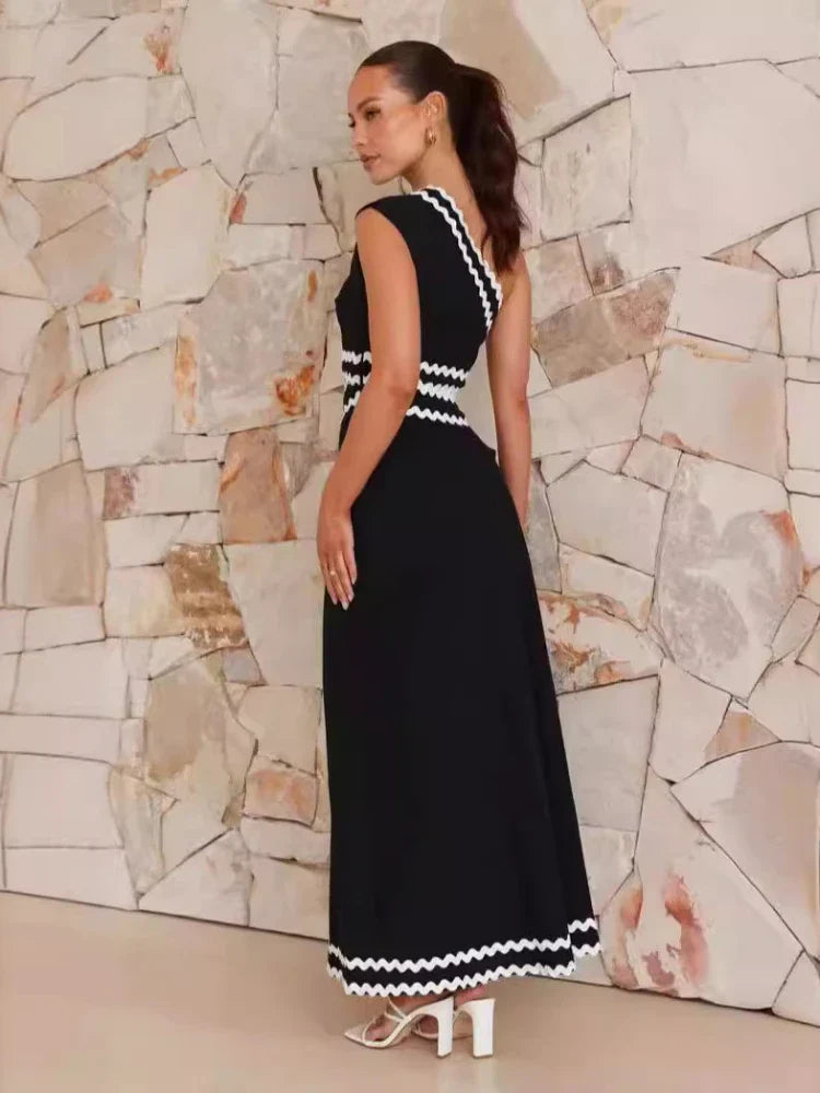Santana – Elegantes ärmelloses Kleid