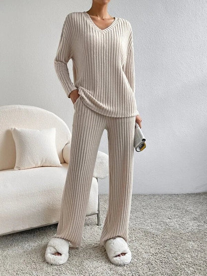 Lucie® – Strickhose und Pullover für Damen