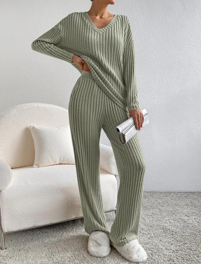 Lucie® – Strickhose und Pullover für Damen