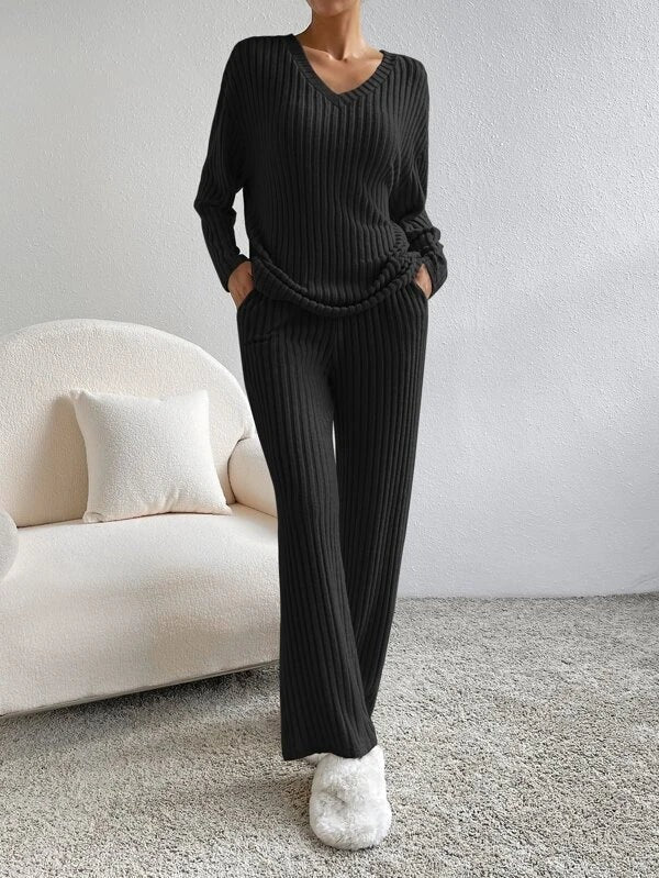 Lucie® – Strickhose und Pullover für Damen