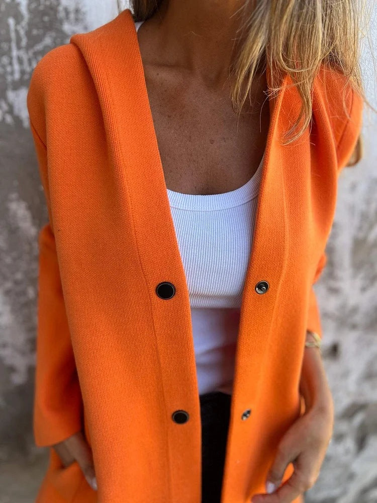Anya™ | Strickjacke mit Knöpfen und Kapuze