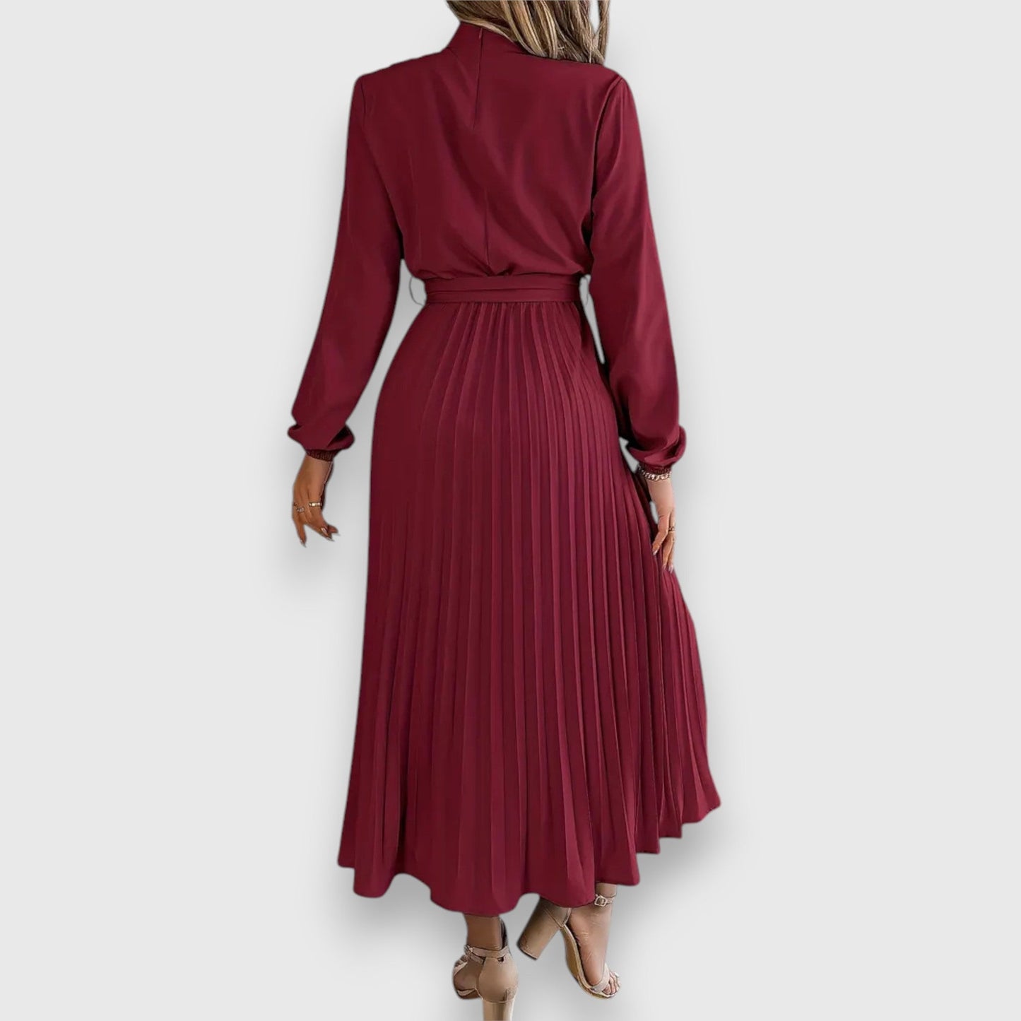 Isolde™ | Zeitlose Eleganz in einem Midikleid