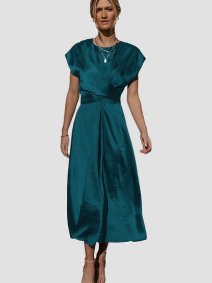 Klara | Elegantes mittellanges Kleid